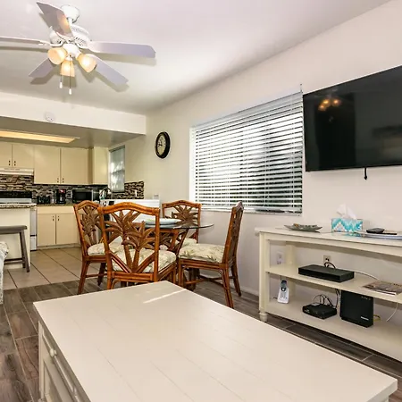 A Getaway Retreat Both Units Villa